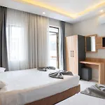 Hotel Kafkas 5*