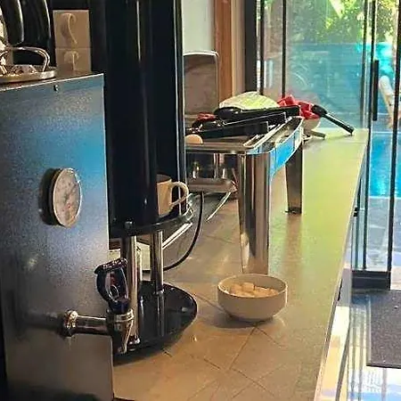 卡夫卡斯酒店